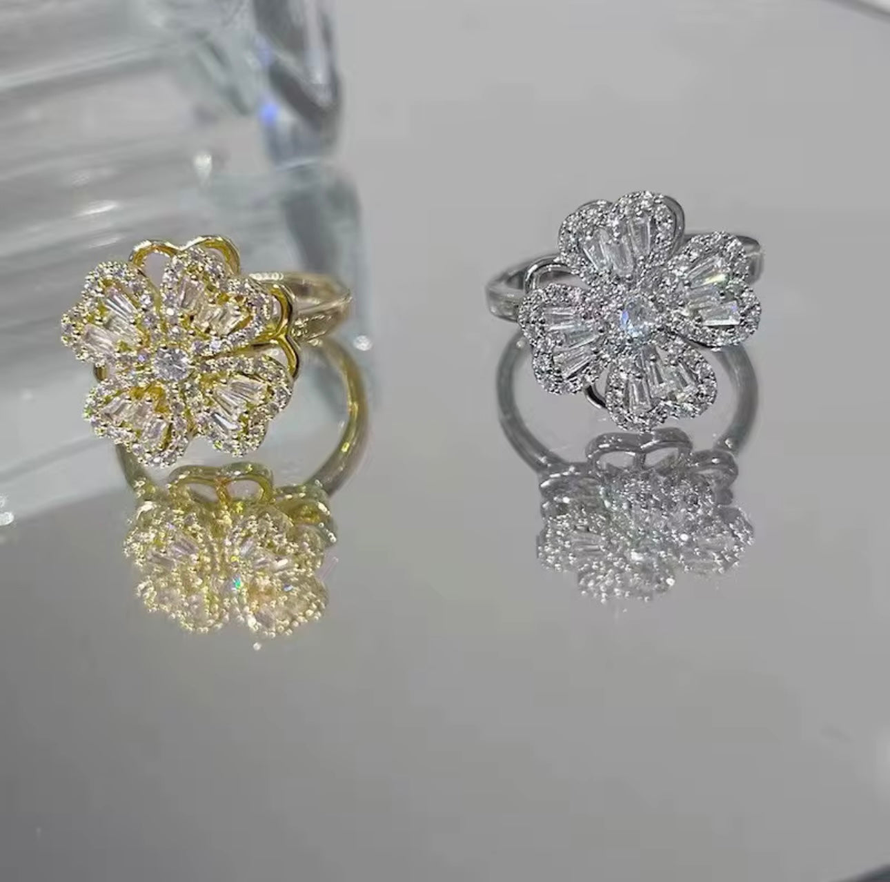 Pétali Stress Relief Ring