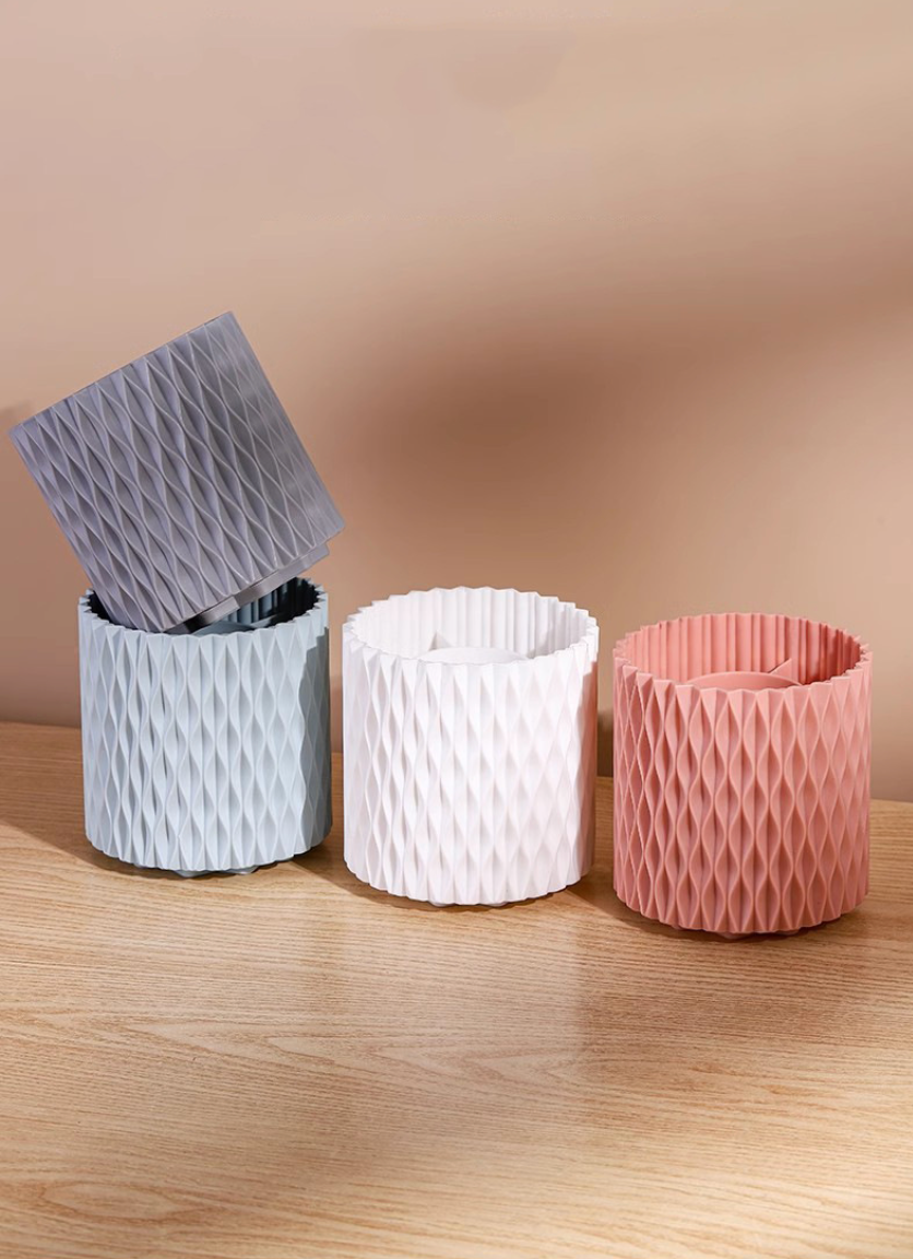 Rotating Brush Organizer