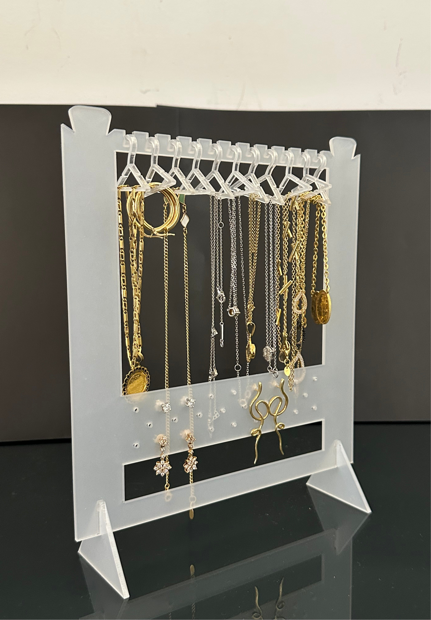 Acrylic Jewelry Stand with Hangers