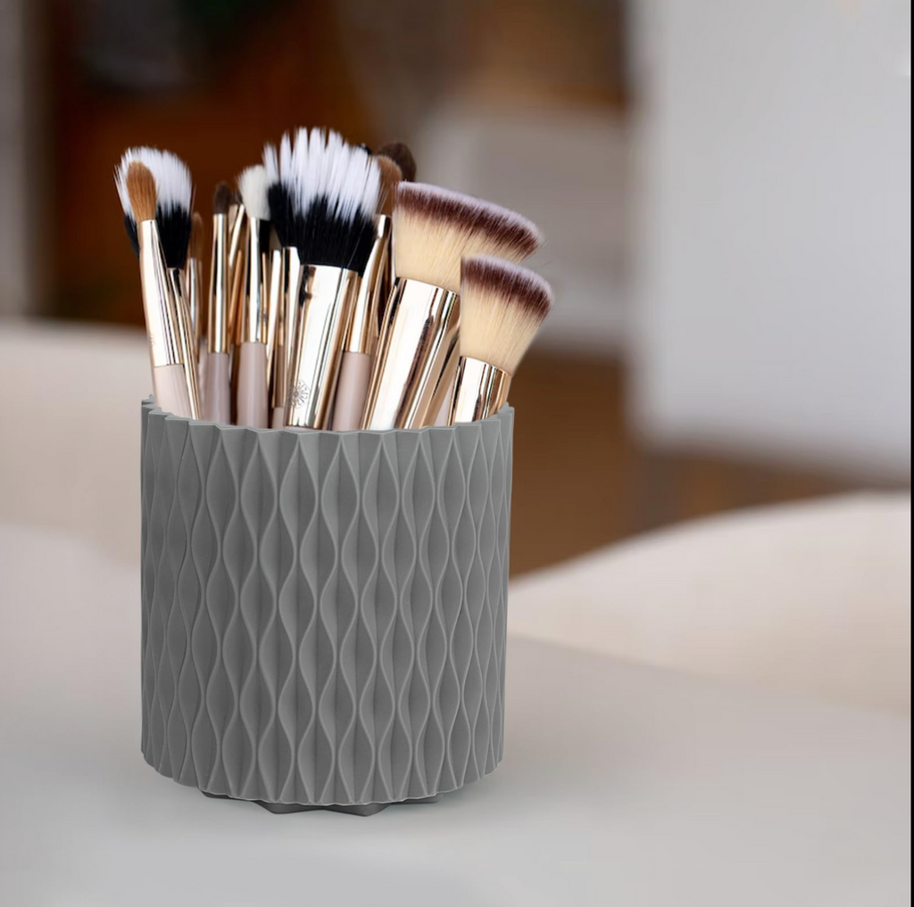 Rotating Brush Organizer